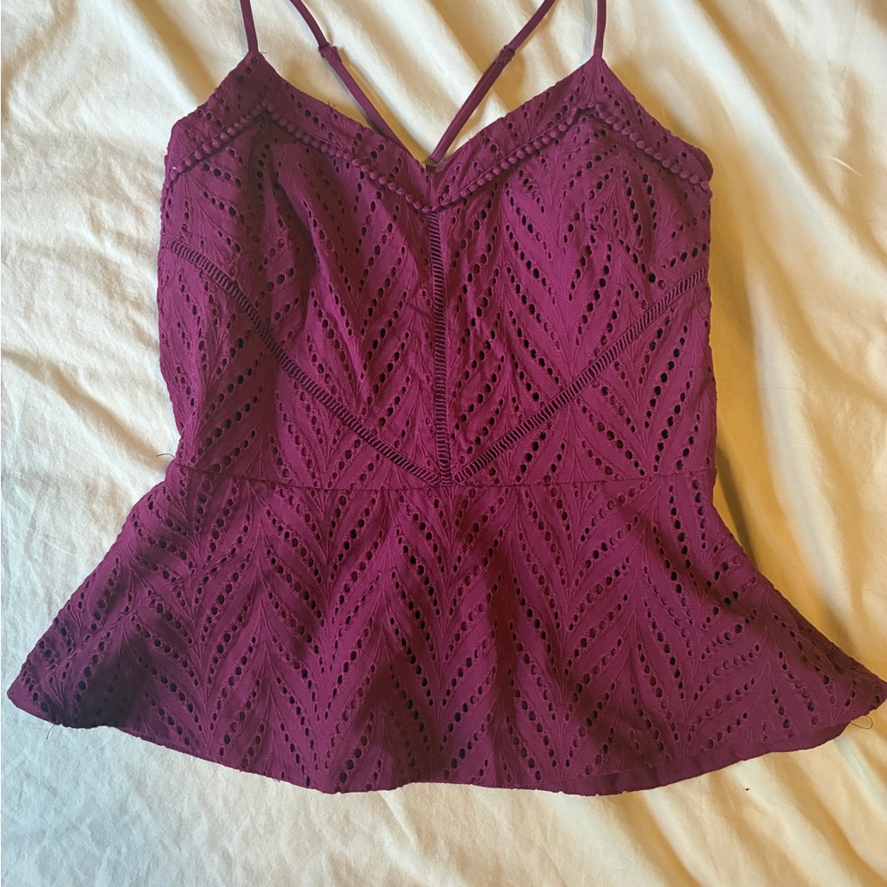 White House Black Market Peplum Tank Top Eyelet Plum | Size 4